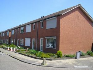 Woningen-wonen-huur-huren-in-de-wijk-buurt-WBV-Arnemuiden